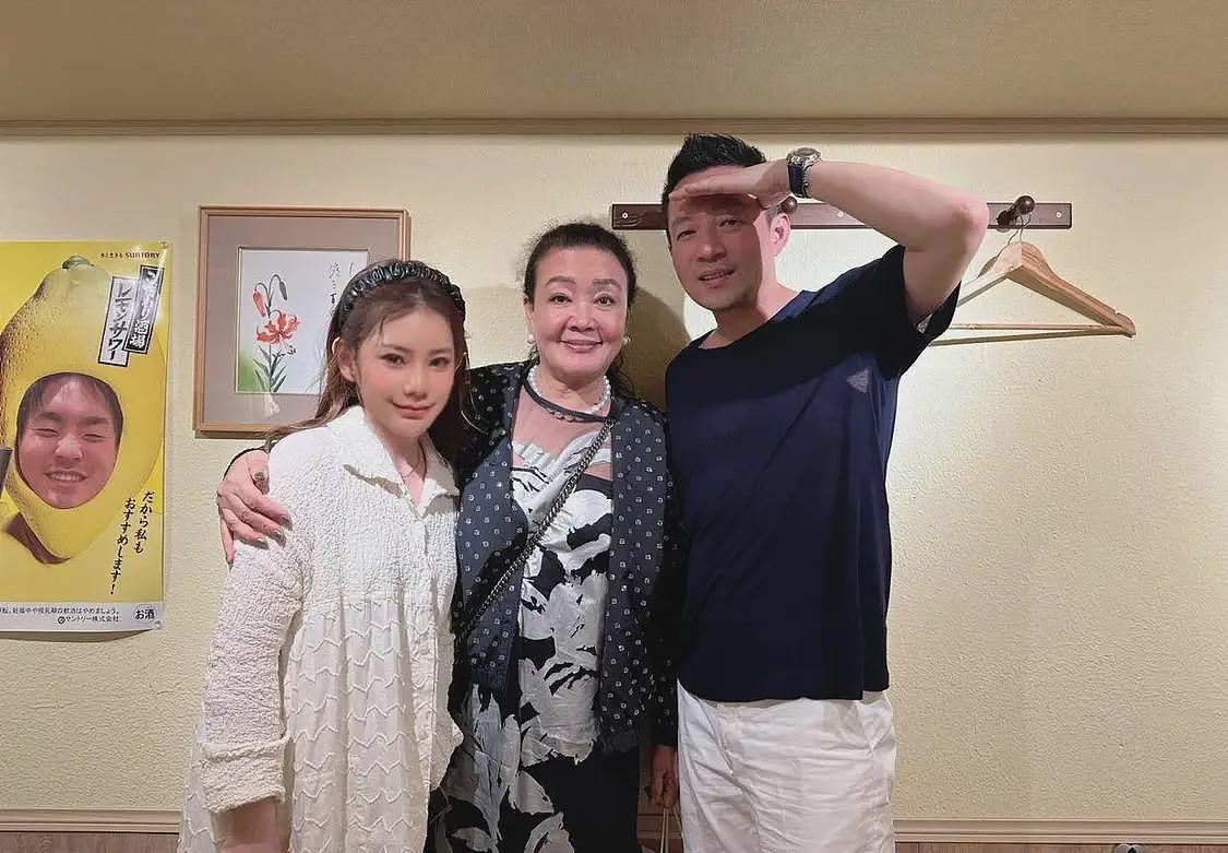 张兰公开汪小菲豪宅,独栋别墅带花园养金鱼,大S儿女房间曝光(组图) - 9