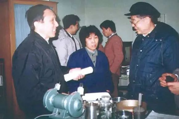 哭过，跪过，他奋斗一生，终结西方“稀土霸权”（组图） - 8