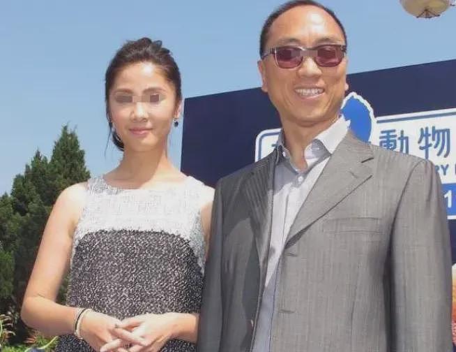 TVB港姐宣布复出！为嫁豪门互撕夺夫，母凭子贵养出冠军儿？今家道中落出来挣钱？（组图） - 9