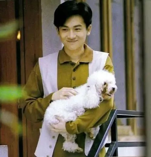 从“乖乖虎”到“苏阿姨”!苏有朋形象反差引全网热议(组图) - 3