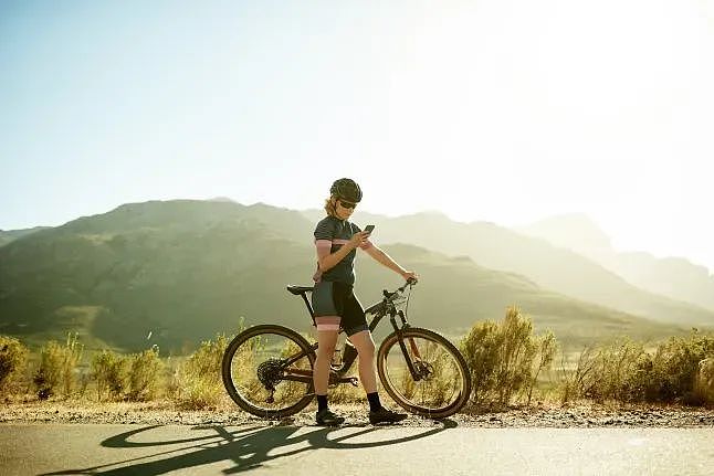 太怪!越来越多国外网友花钱找人代跑步,跑完发朋友圈炫耀...(组图) - 4
