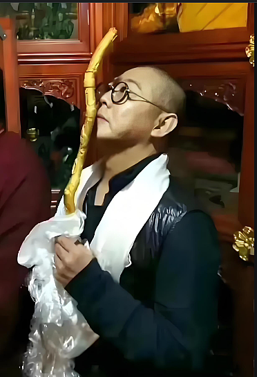 61岁李连杰近照曝光，清瘦苍老，欲脱离壹基金职务，曾说和前妻结婚只为“冲喜”（组图） - 6