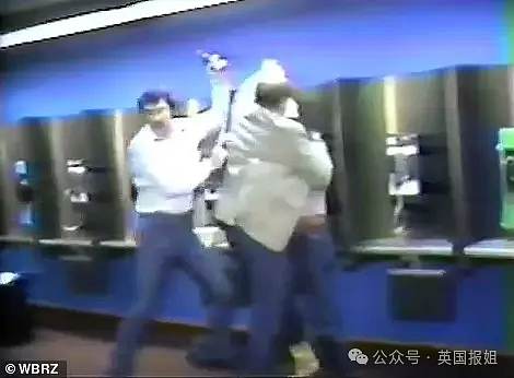 美国父亲机场开枪爆头性侵儿子教练，电视台意外直播全程！民众力挺奉为英雄，一天牢没坐（组图） - 15