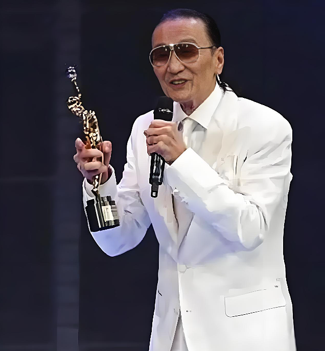 谢霆锋的老爸，多情又潇洒的代名词，谢贤的两任前妻都美得像尤物（组图） - 6