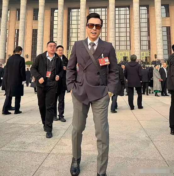 61岁李连杰近照曝光，清瘦苍老，欲脱离壹基金职务，曾说和前妻结婚只为“冲喜”（组图） - 10