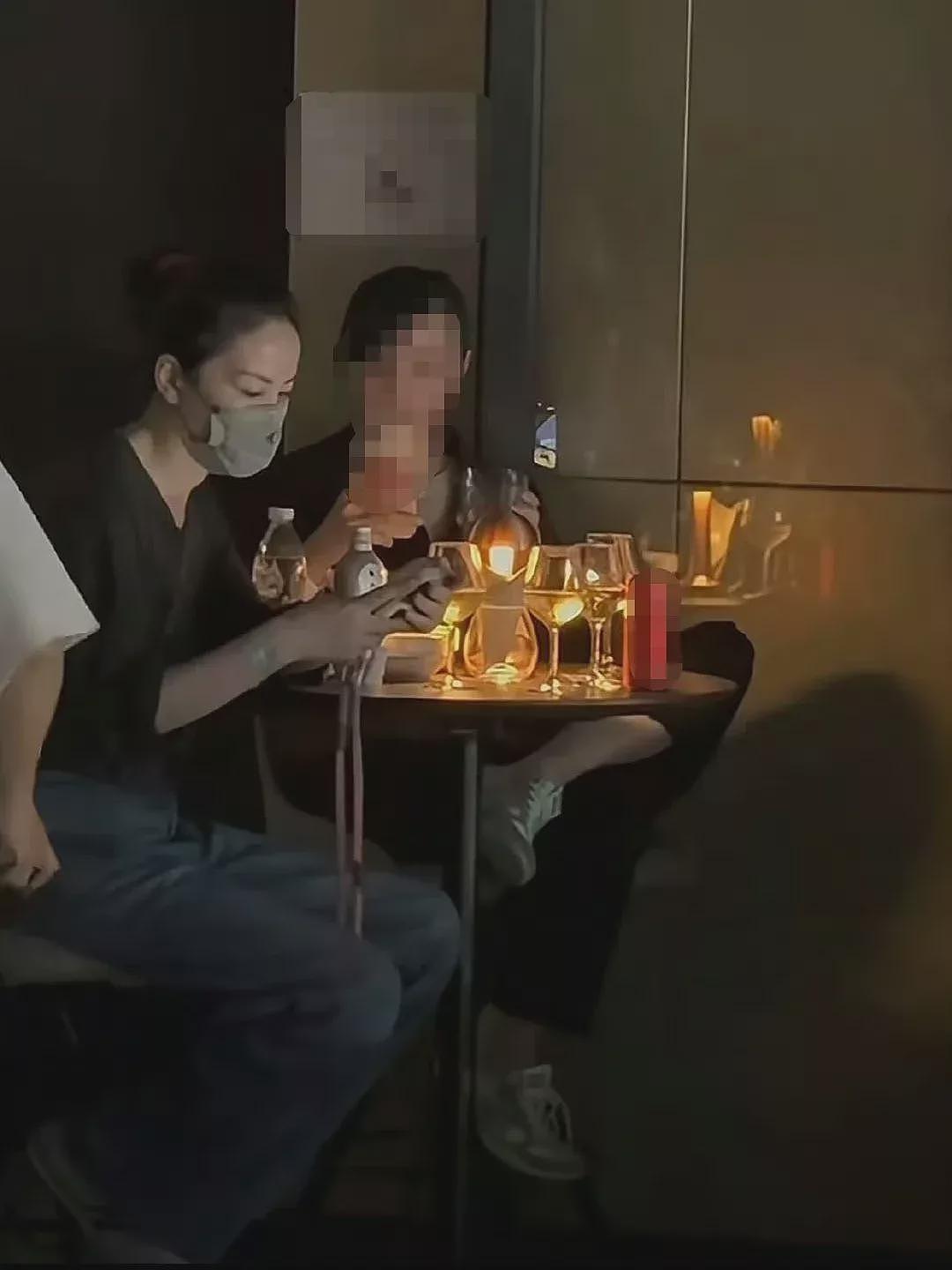 王菲现身谢霆锋演唱会,网友:过于低调出卖了你(组图) - 3