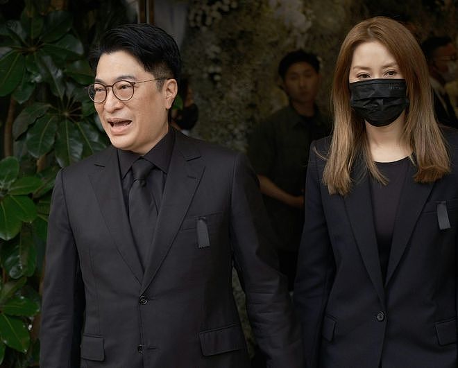 李兆基丧礼,徐子淇满脸哀伤李家诚双眼哭肿,李嘉诚长子出席(组图) - 18