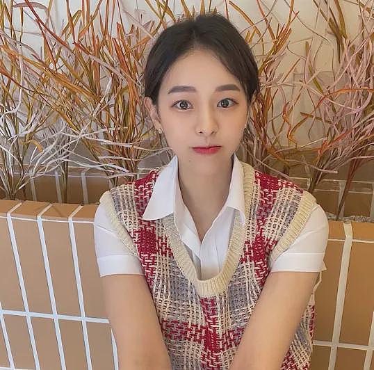 【美女】蜜桃臀+大长腿，火辣身材，就问你爱不爱（组图） - 22