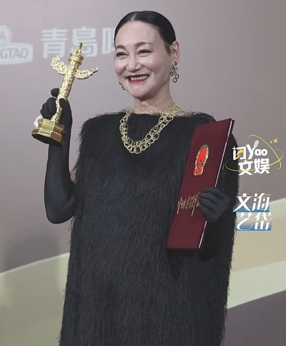 华表奖这一夜：成龙老了，高叶嫩了，关晓彤又壮了，章子怡赢麻了（组图） - 2