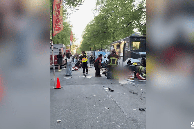 尸横遍地!加国街头开车冲撞人群嫌犯是亚裔(视频/图) - 2