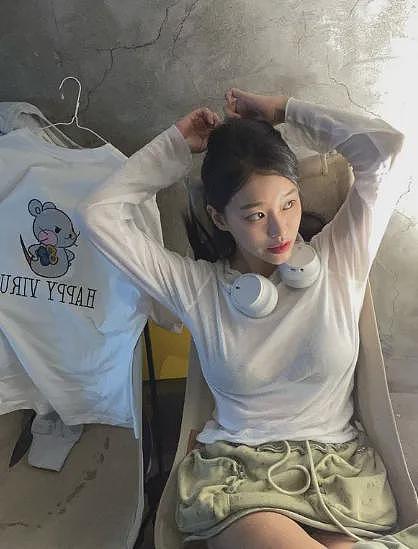 【美女】蜜桃臀+大长腿，火辣身材，就问你爱不爱（组图） - 10