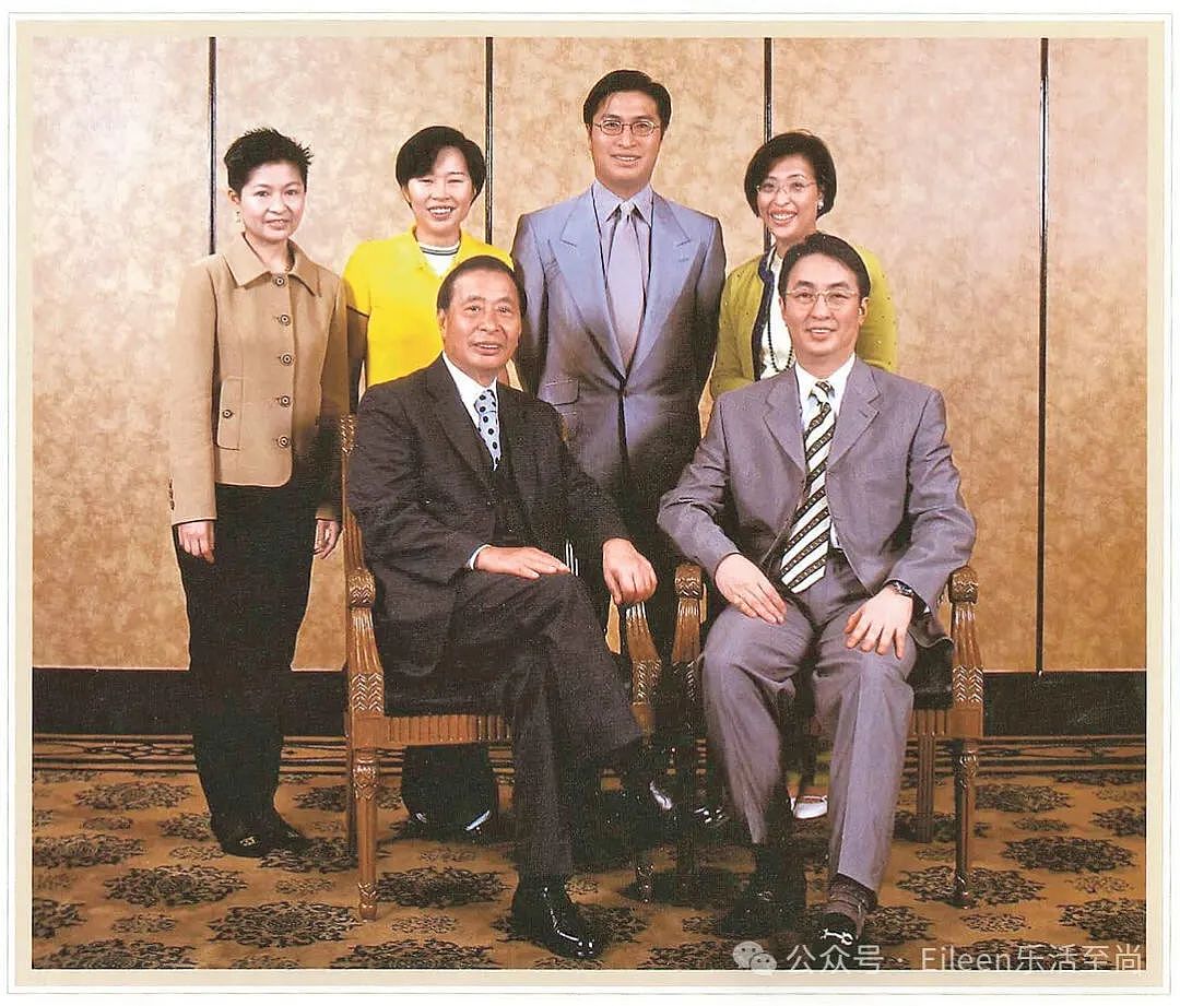 徐子淇送葬婆婆缺席？让2100亿富豪完美人生抱憾的前妻有多特别？（组图） - 32