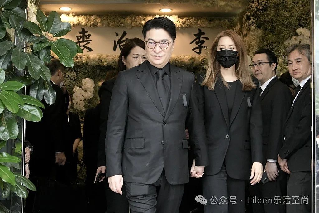 徐子淇送葬婆婆缺席？让2100亿富豪完美人生抱憾的前妻有多特别？（组图） - 1