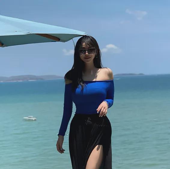【美女】蜜桃臀+大长腿，火辣身材，就问你爱不爱（组图） - 25