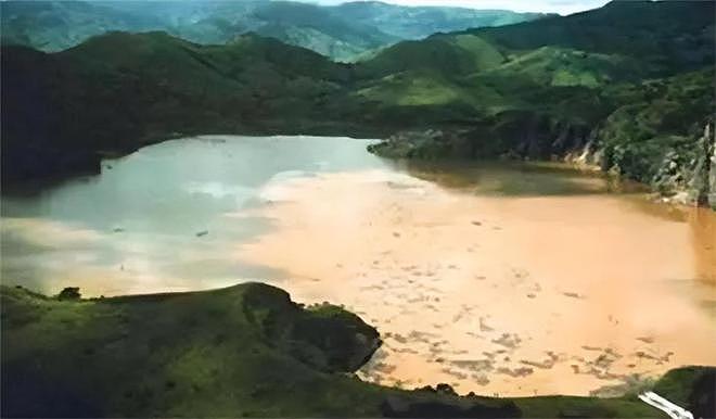 揭秘非洲“杀人湖”事件：一夜夺命1700人，水落石出后凶手竟是它（组图） - 3