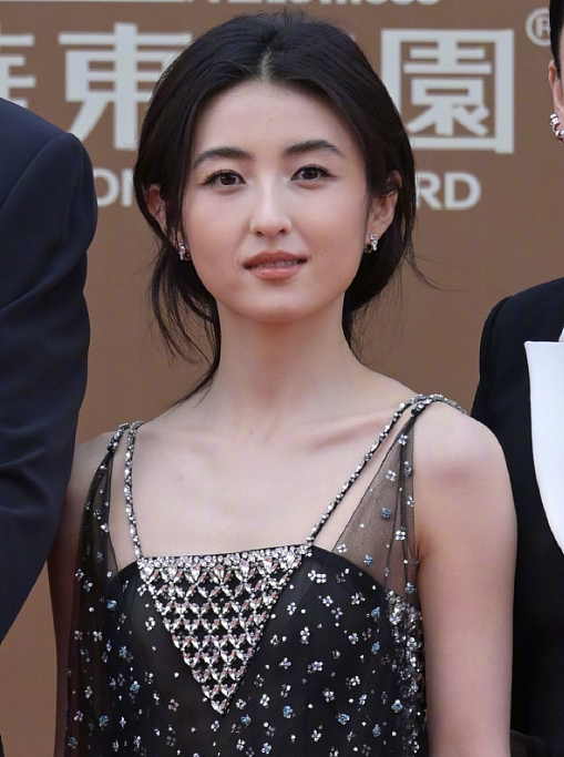 华表奖这一夜：成龙老了，高叶嫩了，关晓彤又壮了，章子怡赢麻了（组图） - 17