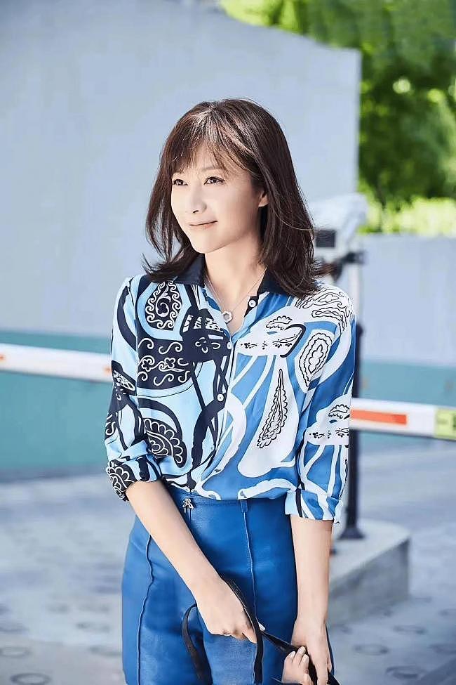 徐静蕾美国现状：住豪宅不婚，发福仍活出自我（组图） - 3