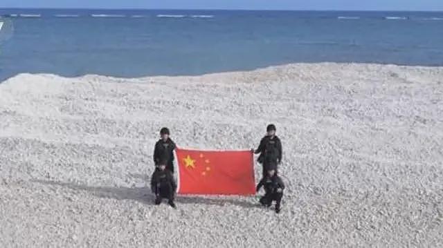 外媒：美菲联合军演正酣 ，中国菲律宾竞相插旗南海小沙洲（组图） - 1