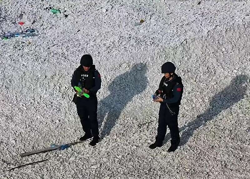中媒：中国海警登上铁线礁，菲律宾迅速派人闯上去（组图） - 3
