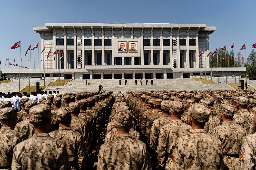 普京感谢朝鲜军事援助,金正恩下令为阵亡士兵建碑(组图) - 2
