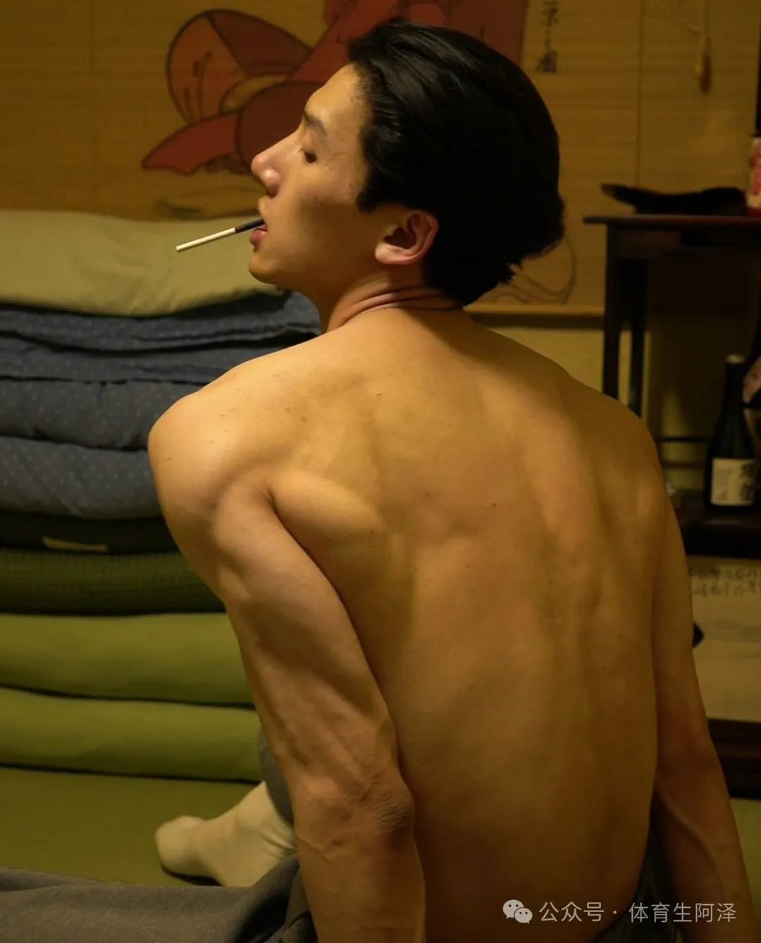 【帅哥】195黑皮港风男大体育生,硬汉般的颜值,薄肌身材太诱惑...(组图) - 8