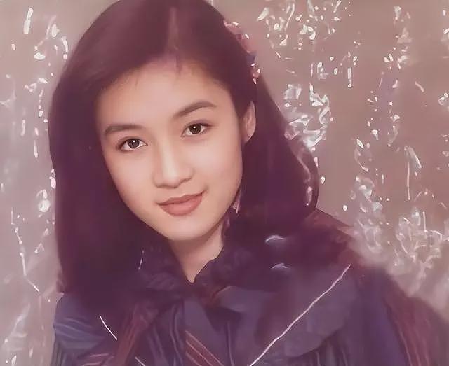 风流成性？成龙被曝与吕秀菱有私生子，房祖名真的成“弃子”？（组图） - 16