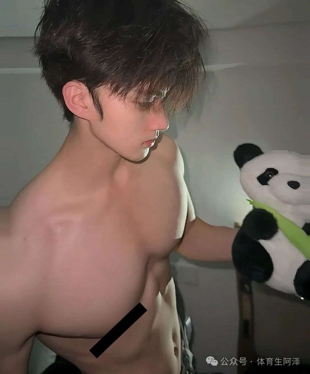 【帅哥】195体院校草，薄肌男大，少年感满满！曾同时和两位学弟暧昧不清...（组图） - 6
