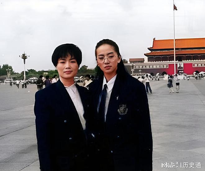梅艳芳与姐姐性格差异大仍能惺惺相惜互相帮助（组图） - 1