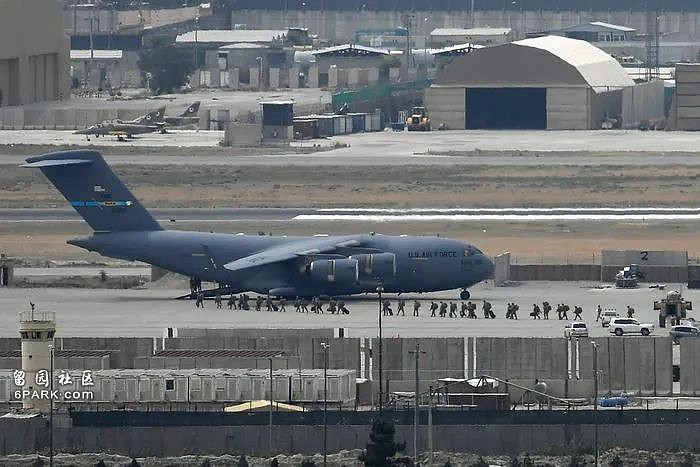 印巴危机:“巴铁”紧急求援中国,再要100亿(组图) - 2