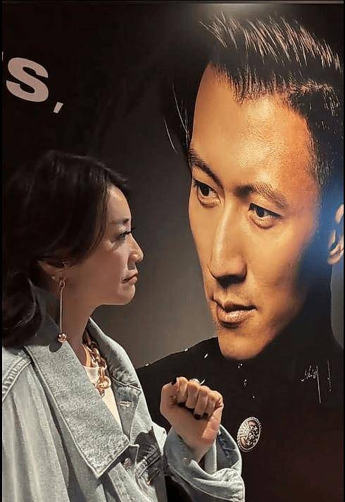 谢霆锋“初恋情人“低调捧场！可惜只能和海报合照（组图） - 8