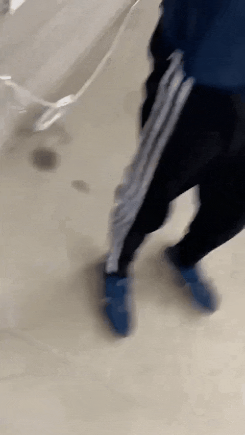 “别伤害我！” 5岁华裔小男孩被中学生堵在家门口种族歧视，现场霸凌视频看得人心碎（视频/组图） - 5