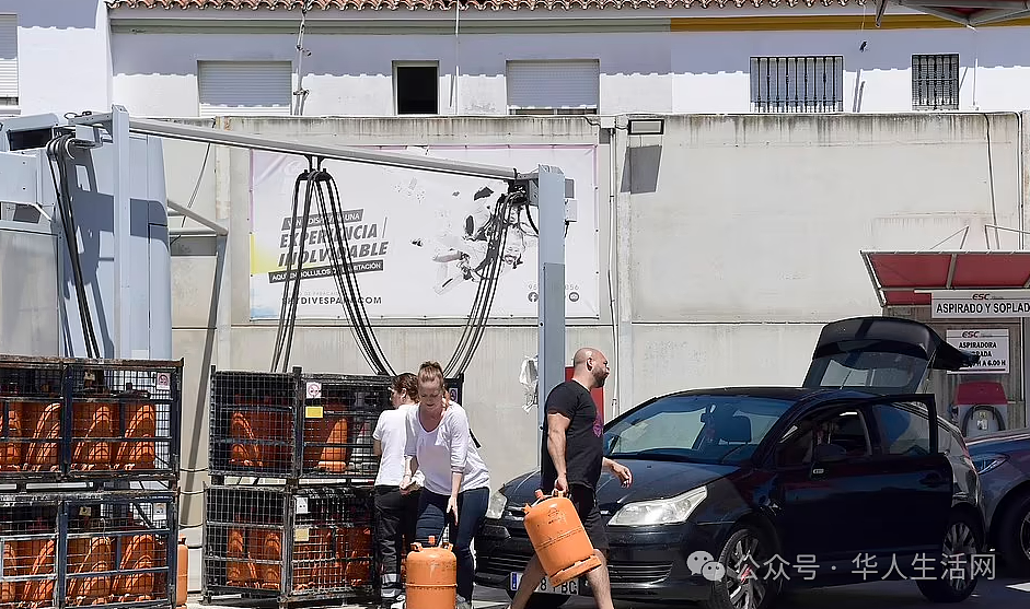 欧洲多国大停电！数千万人陷入混乱，恐慌抢购，城市瘫痪，不排除被“攻击”（组图） - 4