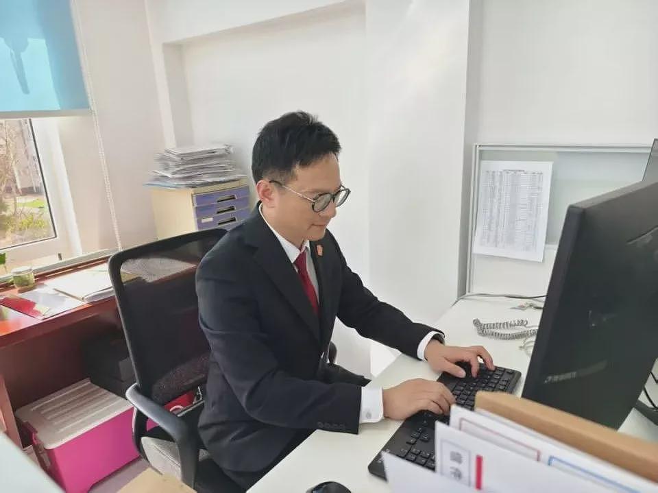 独居女性去世，9位亲属争夺遗产（组图） - 1