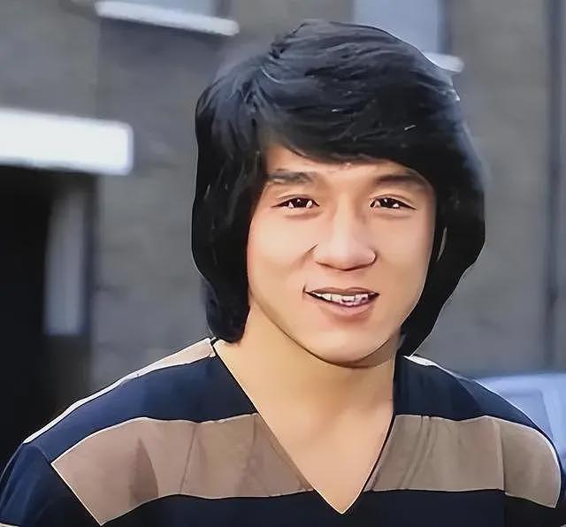 风流成性？成龙被曝与吕秀菱有私生子，房祖名真的成“弃子”？（组图） - 40
