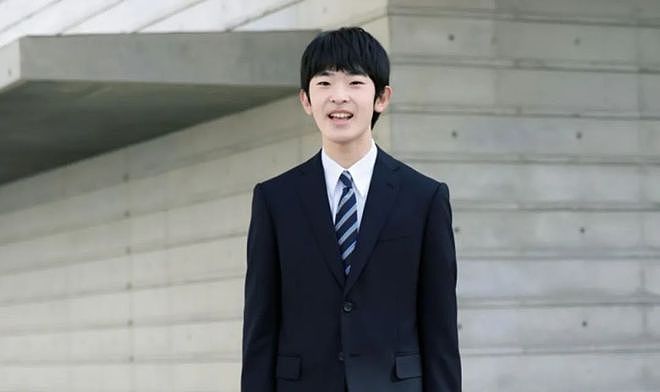 中国留学生偷拍太子24小时曝最真实照片,日媒高呼动摇日本王室根基(组图) - 8