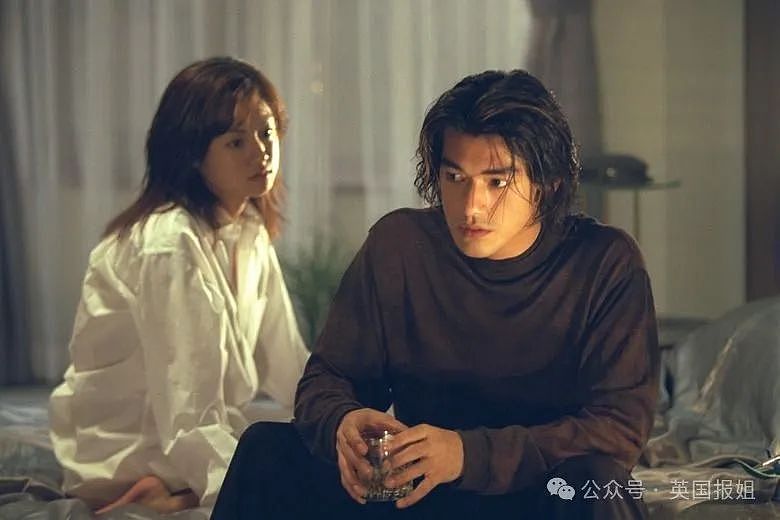 日本顶流性感女神为丑男新欢抛弃亿万富翁丑未婚夫，被抓包后暴瘦脱相？网友：姐眼神真不好啊…（组图） - 11