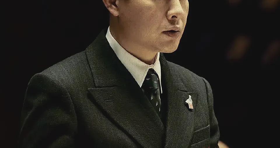 从全网抵制到金像评委?高启强背后大佬浮出水面(组图) - 4