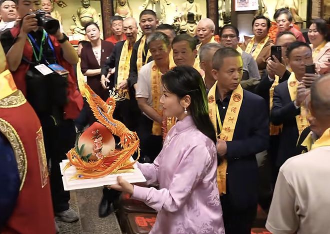 身世惊人，葬礼上掀桌！“香港最不好惹的女人”翁静晶人生传奇（组图） - 12