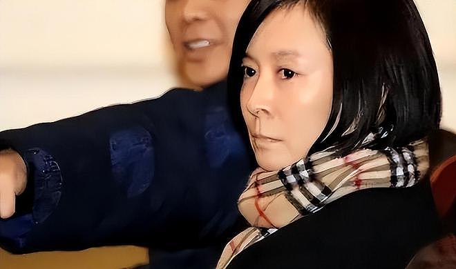 孙怡选对了！捧红半个娱乐圈，陈道明尊她姐，儿子扶不起“阿斗”（组图） - 6