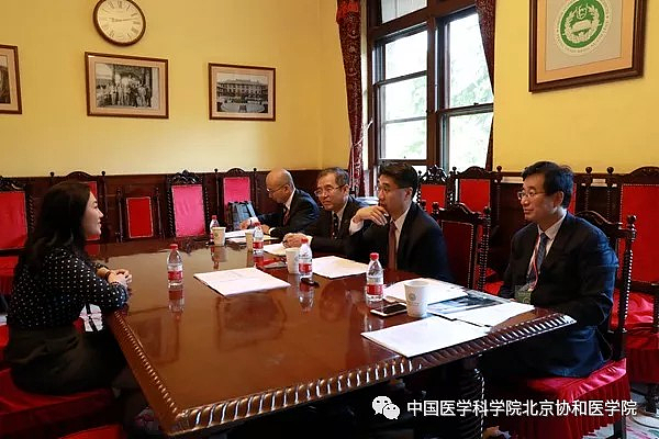 协和“4+4”引发争议!董某某2019年被录取!一医学博士:毕业时更年轻更受青睐(组图) - 3
