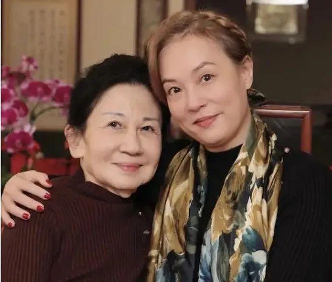 身世惊人，葬礼上掀桌！“香港最不好惹的女人”翁静晶人生传奇（组图） - 53