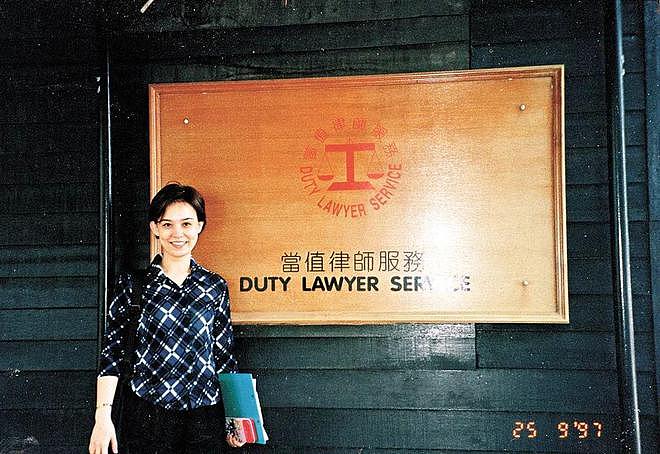 身世惊人，葬礼上掀桌！“香港最不好惹的女人”翁静晶人生传奇（组图） - 115