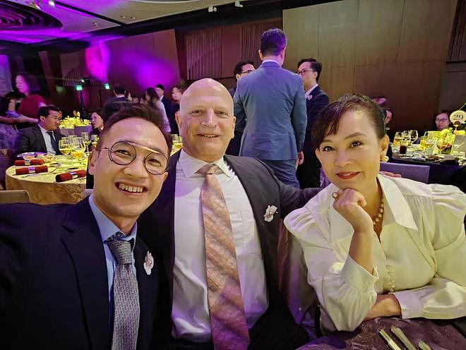 身世惊人，葬礼上掀桌！“香港最不好惹的女人”翁静晶人生传奇（组图） - 201