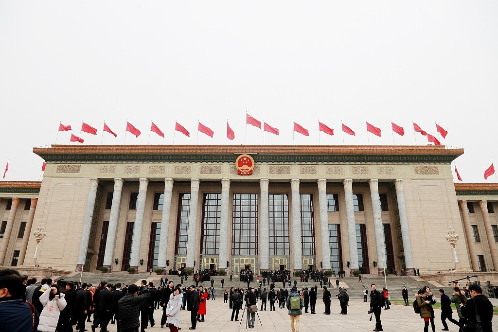 据报中国将解除对五名欧洲议会议员制裁，中国外交部：望双方相向而行（组图） - 3