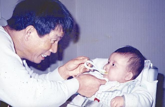 身世惊人，葬礼上掀桌！“香港最不好惹的女人”翁静晶人生传奇（组图） - 105
