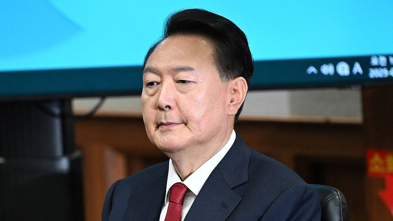 韩联社:韩国检方突击搜查尹锡悦私人住所(组图) - 1
