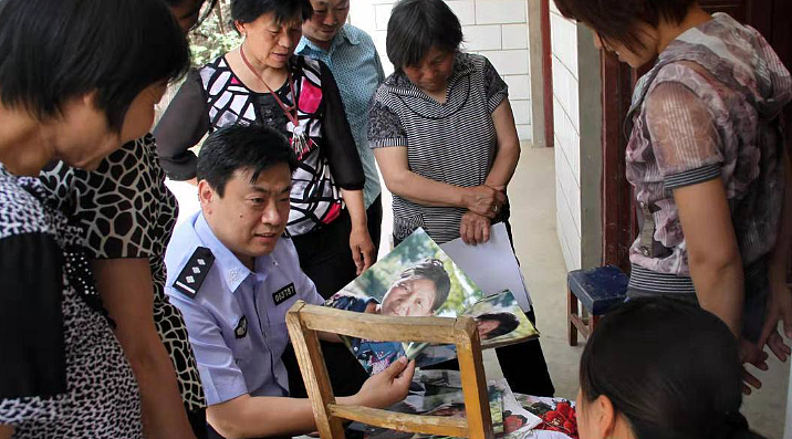 董小姐暴雷,背后这个“双面男人”,不简单(组图) - 21