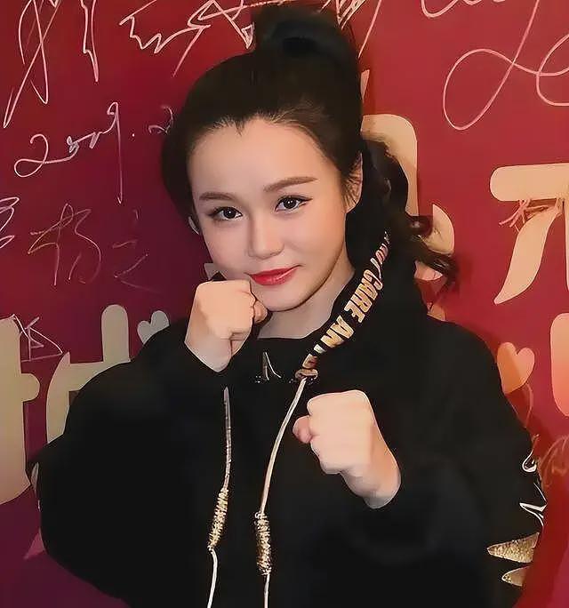 邹市明“毁”在娶了一个北大毕业，却不知自己几斤几两的老婆（组图） - 17