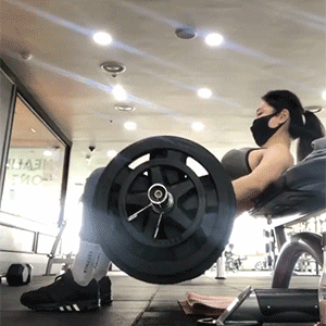 【美女】36D+大长腿+蜜桃臀，一身惊艳线条凸显完美曲线，网友：这才是真正的健身女神（组图） - 25