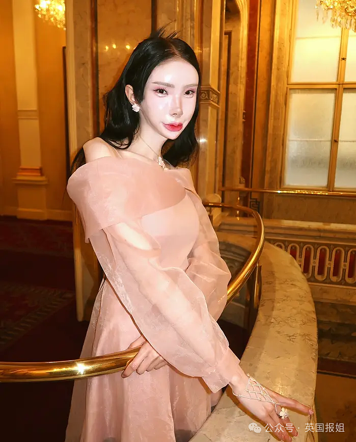 奥地利白女网红梦想当韩国美女,竟全脸爆改缝单眼皮整成塑料人?网友:看着都渗人(组图) - 42